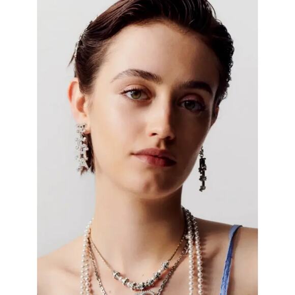 Chanel 23P Pendant Silver Crystal CC Logo Letter Dangle Drop Earrings - Picture 6 of 6